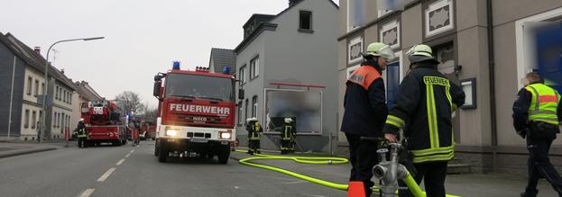 Vergessenes Essen auf dem Herd ruft in Bruchhausen die Feuerwehr auf den Plan