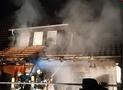 Brand auf Terrasse: Dach stark beschädigt - niemand verletzt