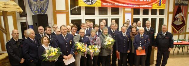 Basislöschzug Neheim/Voßwinkel mit gemeinsamer Jahresdienstbesprechung