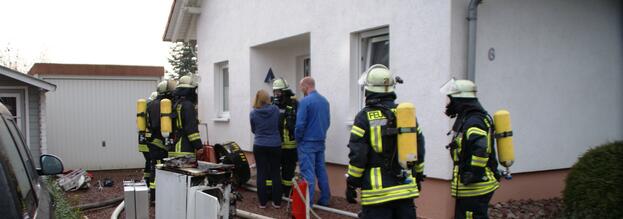 Brand eines Wäschetrockners auf Bergheim schnell gelöscht