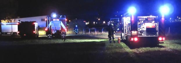 Feuerschein am Arnsberger Segelflugplatz löst Feuerwehreinsatz aus