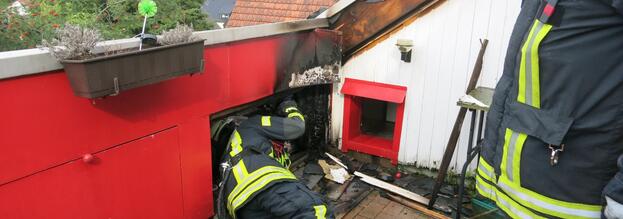 Rauchmelder warnt Familie rechtzeitig vor Dachstuhlbrand