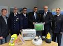 Feuerwehr Bestwig erhält „Flutbox“ und Brandschutzkoffer