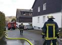 Rauchmelder verhindert schlimmeres, Nachbarn alarmieren die Feuerwehr