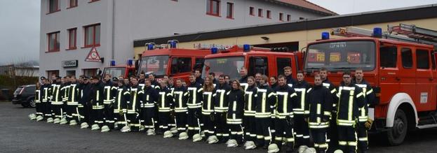 Feuerwehr-Grundlehrgang Truppmann 1 in Marsberg erfolgreich abgeschlossen