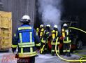 Brennt Gabelstapler in einer Halle